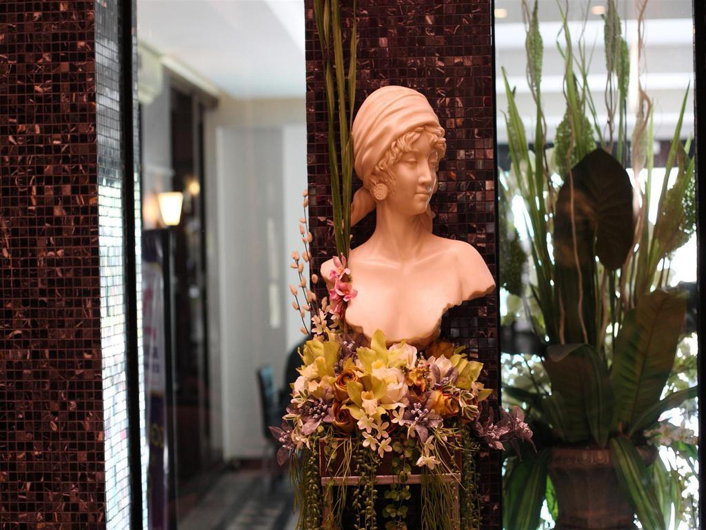 Kiss Gardenhome Chic Hotel Хатъяй Экстерьер фото