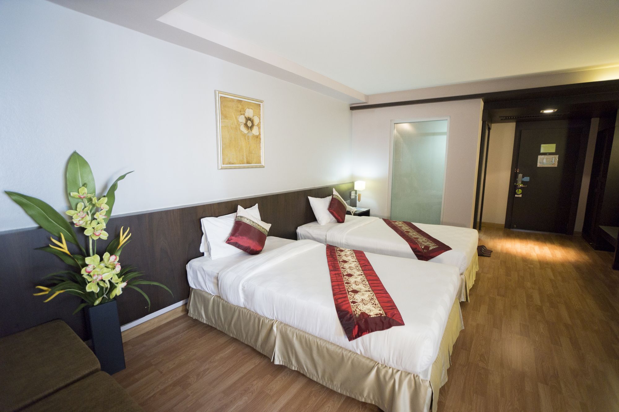 Kiss Gardenhome Chic Hotel Хатъяй Экстерьер фото