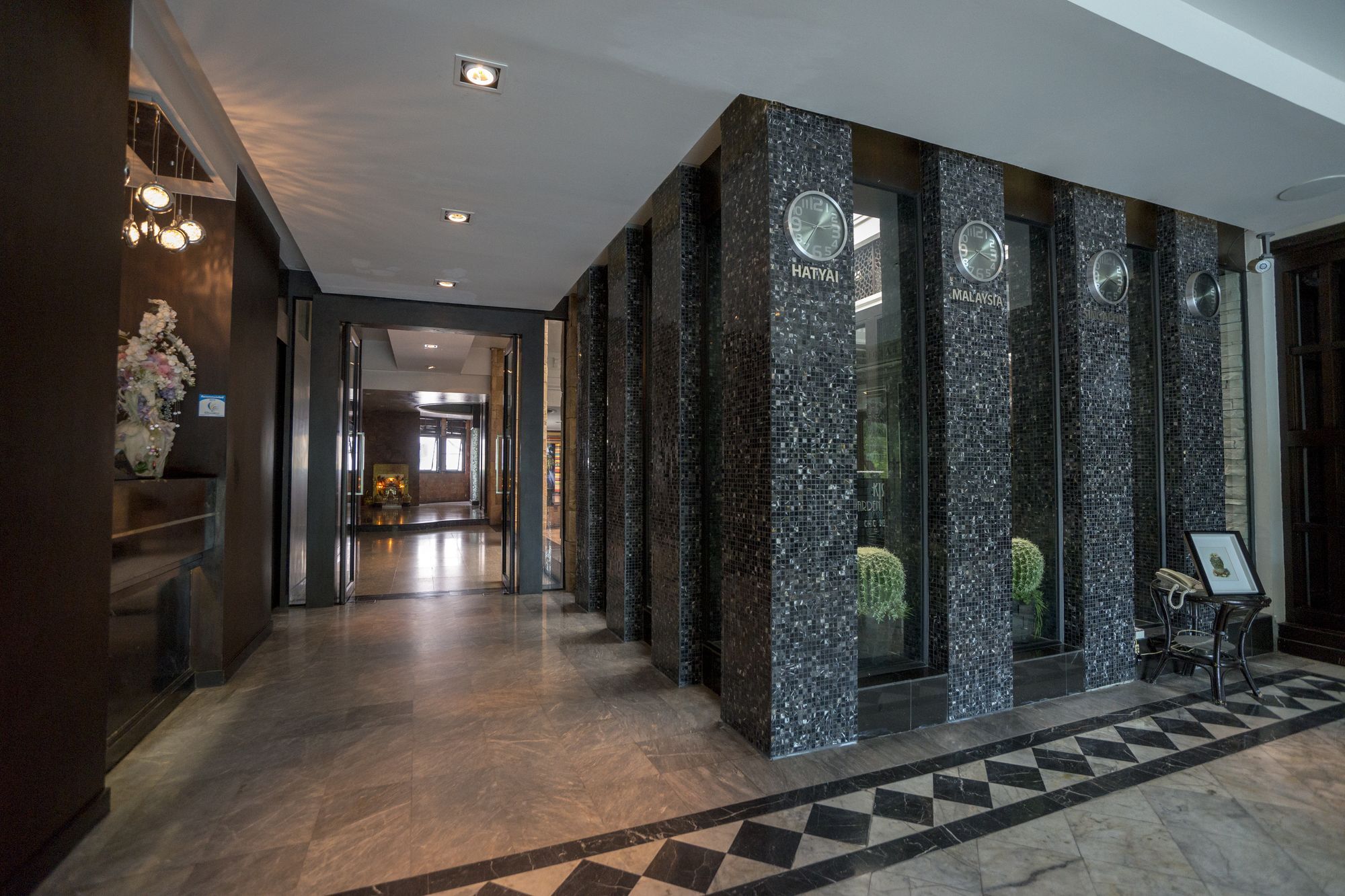 Kiss Gardenhome Chic Hotel Хатъяй Экстерьер фото