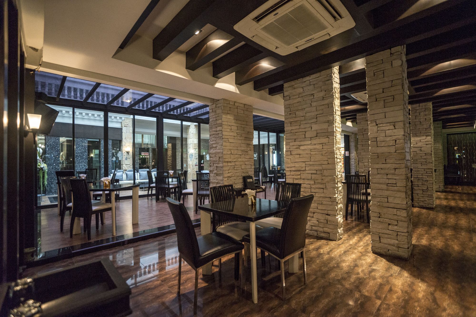 Kiss Gardenhome Chic Hotel Хатъяй Экстерьер фото