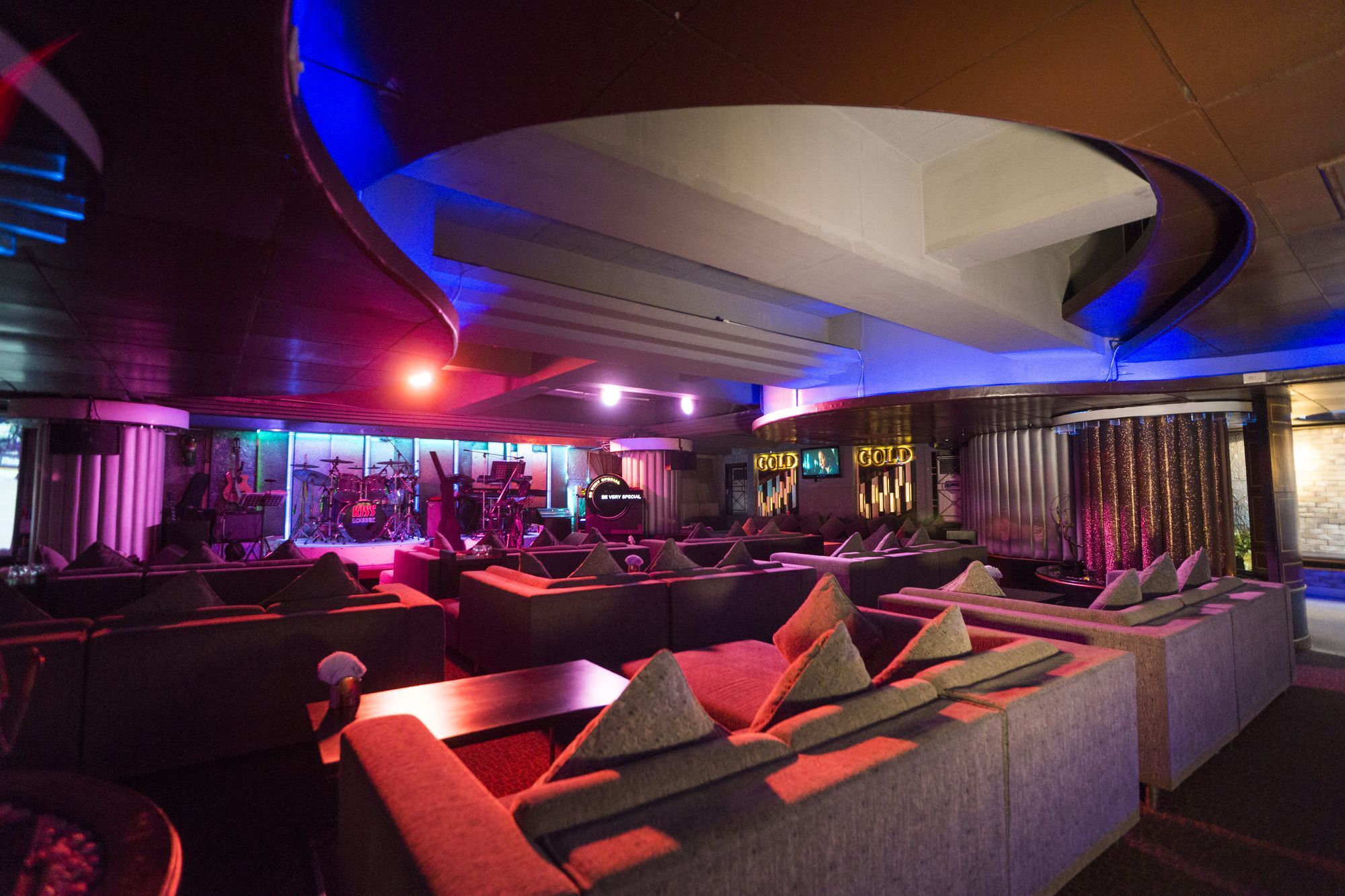 Kiss Gardenhome Chic Hotel Хатъяй Экстерьер фото