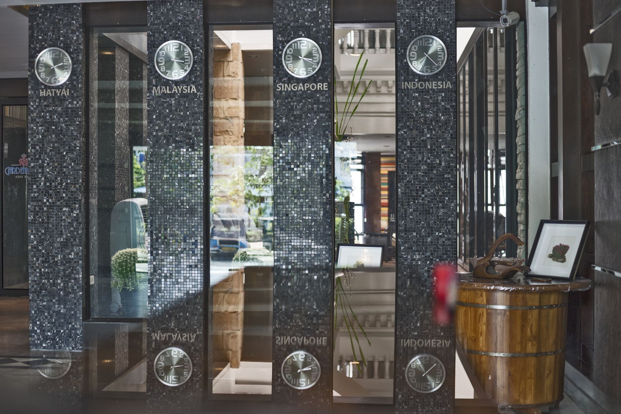 Kiss Gardenhome Chic Hotel Хатъяй Экстерьер фото